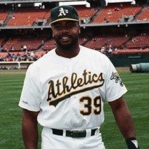 Dave Parker - Adderess, Bio, Birthdate, Family, Wiki & More