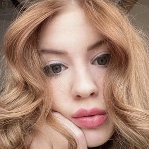 Evelina Parkera Biography