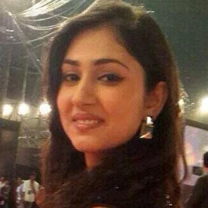 Disha Parmar - Profession, Biography, Birthdate, Family, Wiki & More