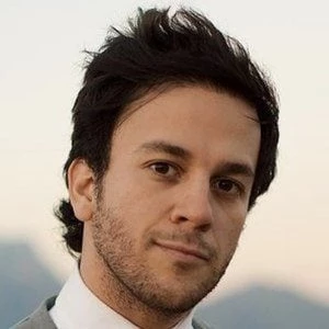 Beto Pasillas Biography