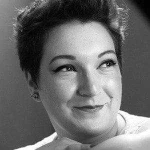 Effie Passero - Adderess, Bio, Birthdate, Family, Wiki & More