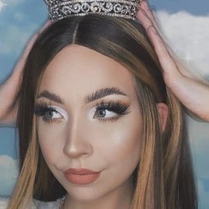 Alle Patenaude - Parents, Networth, Bio, Birthdate, Family Wiki & More