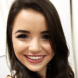 Bruna Paula - Family, Bio, Birthdate,Age, Networth , Wiki& More