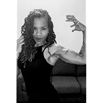 Paula Ray Biography
