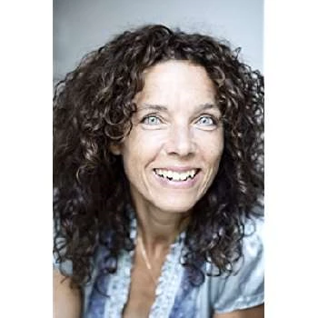 Paula van der Oest - Age, Bio, Birthdate, Family, Networth & More