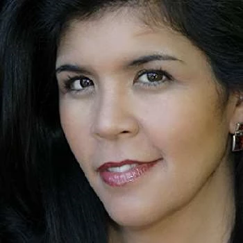 Paula Weston Solano - Age, Bio, Birthdate, Family, Networth & More