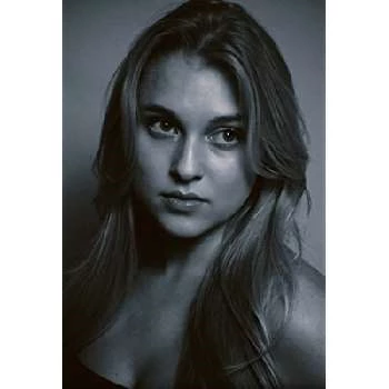 Payton Hall Biography