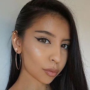 Camila Paz Chávez - Family, Bio, Birthdate,Age, Networth , Wiki& More