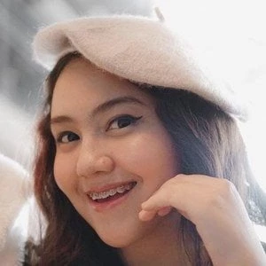 Peachy Liv - Birthday, Bio, Wiki, Family, Networth & More