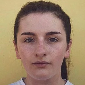 Nieve Pegg - Networth, Bio, Birthdate, Age, Family & More