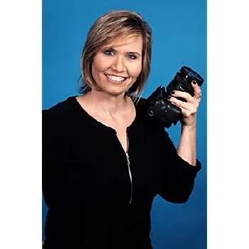 Peggy Warny Biography