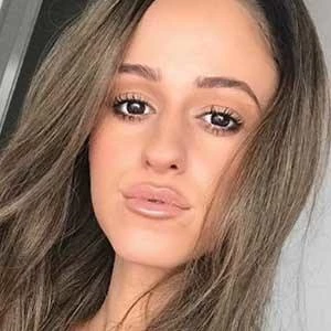 Sapphiroula Condoleon - Date Of Birth, Bio, Birthdate, Parents, Networth & More