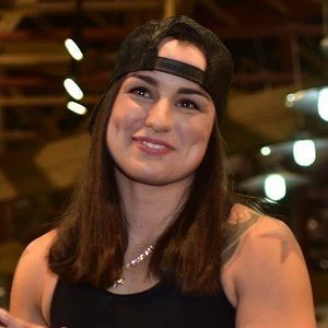 Raquel Pennington - Age, Height, Birthdate, Bio, Family, Networth & More