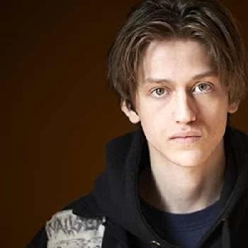 Percy Hynes White - Age, Bio, Career, Family, Wiki, Networth & More