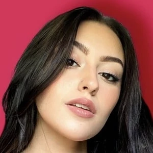 Shelby Perkins - Networth, Bio, Birthdate, Age, Family & More