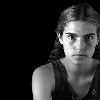 Perla Haney-Jardine - Income, Birthday, Family, Bio, Networth & More