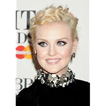 Perrie Edwards - Birthday, Bio, Wiki, Family, Networth & More