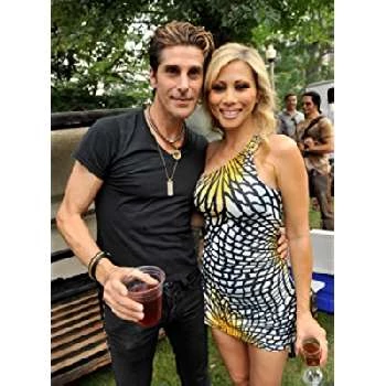 Perry Farrell - Height, Bio, Wiki, Family, Birthplace, Networth & More