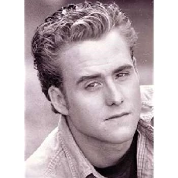 Peter Munro Biography