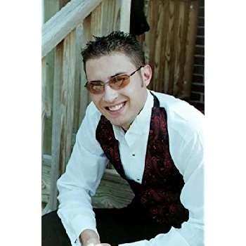 Peter Zhmutski Biography