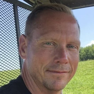 peteytvprof Biography