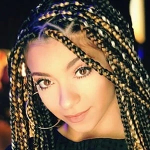 Serena Petruzello - Adderess, Bio, Birthdate, Family, Wiki & More