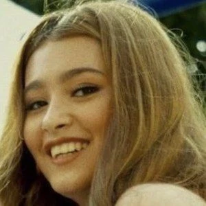 Samantha Lee Pettit Biography