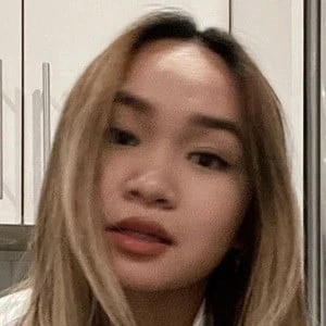 Lisa Phan Biography