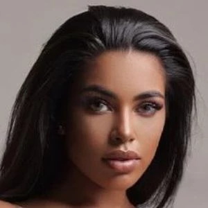 phiaslay - Height, Bio, Wiki, Family, Birthplace, Networth & More