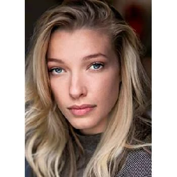 Phoebe McKellar - Age, Bio, Birthdate, Family, Networth & More