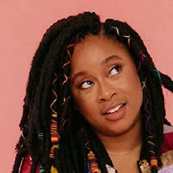 Phoebe Robinson - Biography, Birthday, Wiki, Family, Networth & More