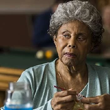 Phyllis Applegate - Age, Bio, Career, Family, Wiki, Networth & More