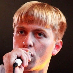 Jonny Pierce Biography