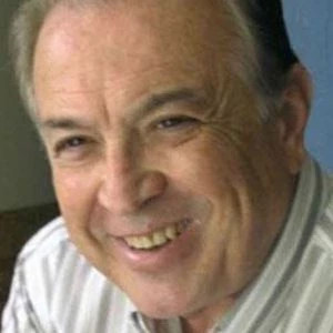 Luis Ángel Pinasco Biography