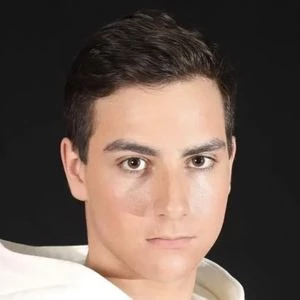 Nicholas Pinto - Date Of Birth, Bio, Birthdate, Parents, Networth & More