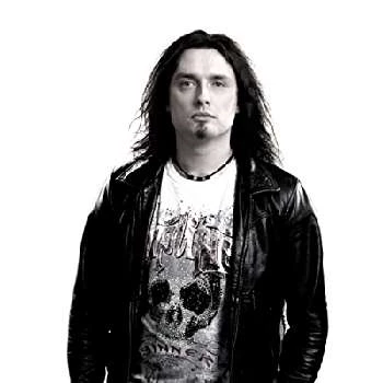 Piotr Cugowski Biography