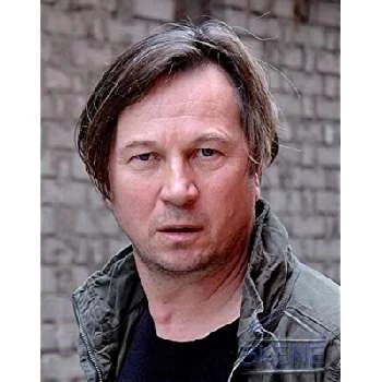 Piotr Cyrwus Biography