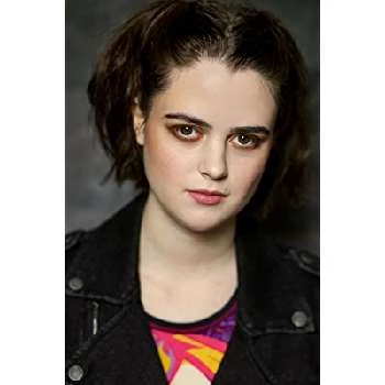 Piper Collins - Age, Bio, Birthdate, Family, Networth & More