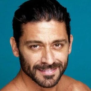 Hernán Piquín - Date Of Birth, Bio, Birthdate, Parents, Networth & More