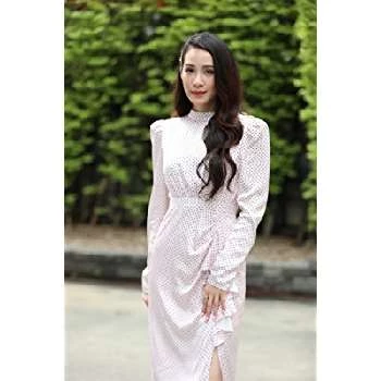 Pitchaya Chaowalit - Age, Bio, Birthdate, Family, Networth & More