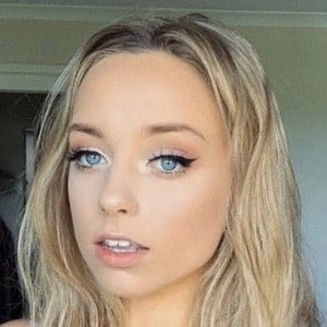 Olivia Evi Plant - Adderess, Bio, Birthdate, Family, Wiki & More