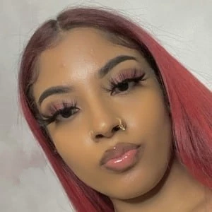 Anaiss Platero - Age, Bio, Birthdate, Family, Networth & More