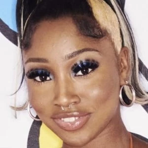 Indiyah Polack - Profession, Biography, Birthdate, Family, Wiki & More