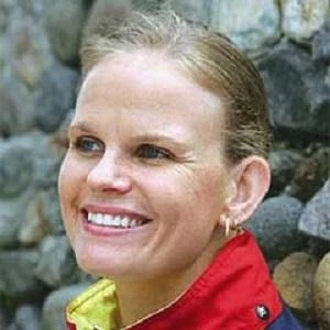 Claudia Poll Biography