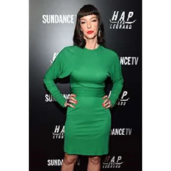 Pollyanna McIntosh - Family, Bio, Birthdate,Age, Networth , Wiki& More