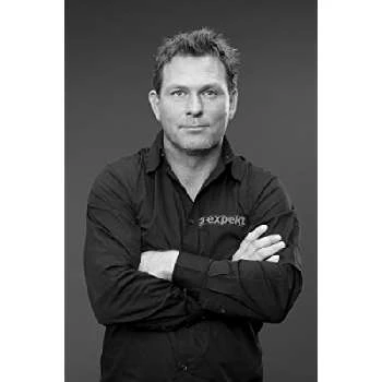 Pontus Kåmark Biography