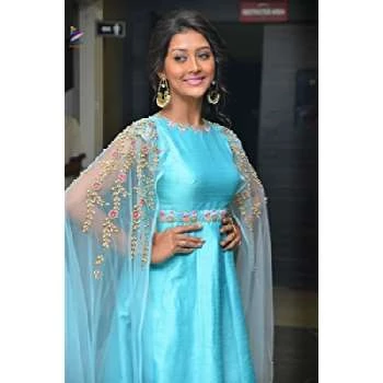 Pooja Jhaveri - Date Of Birth, Bio, Birthdate, Parents, Networth & More