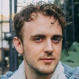 Austin Powell - Income, Birthday, Family, Bio, Networth & More