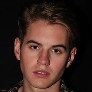 Richard Power - Height, Bio, Wiki, Family, Birthplace, Networth & More