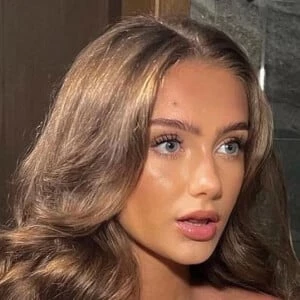 Liv Preston Biography